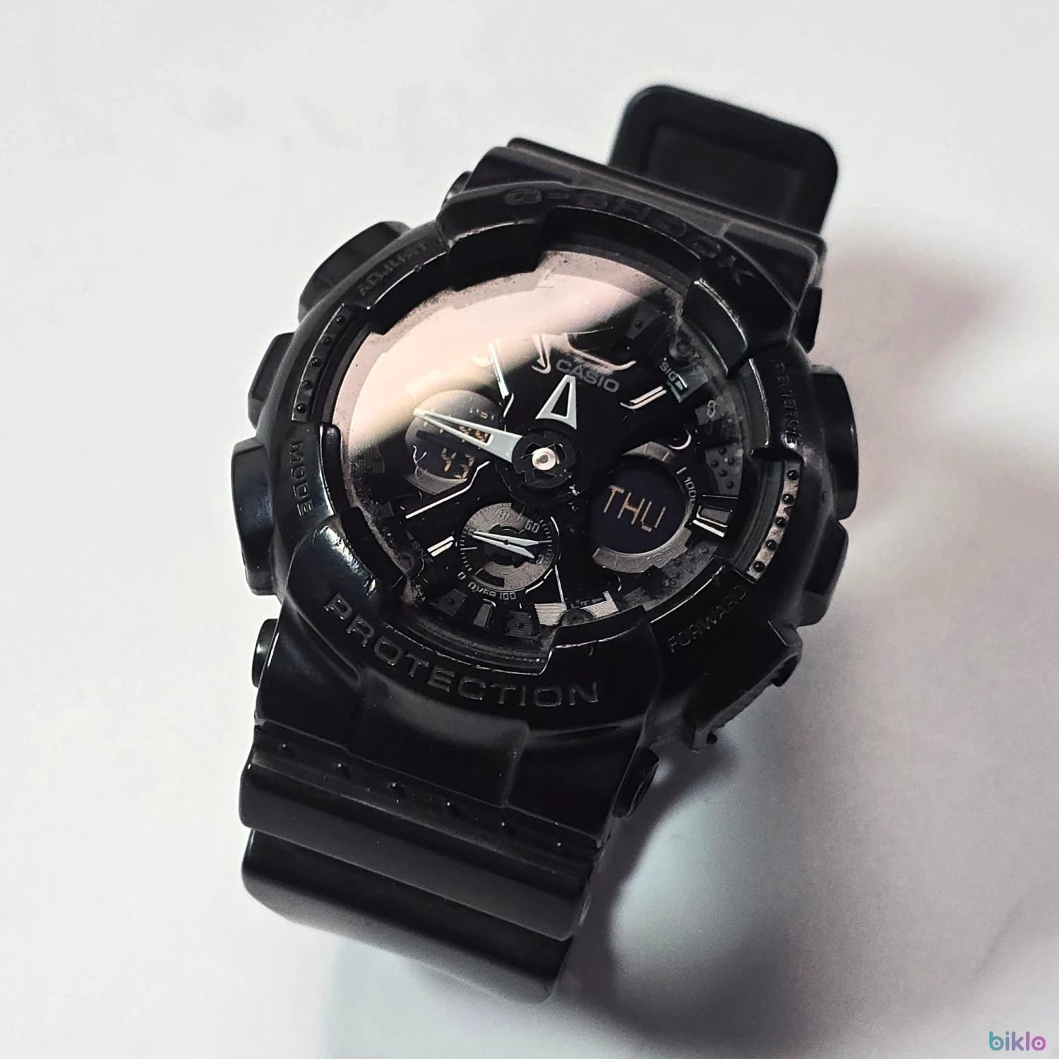 1. Ceas Casio G-Shock GA-120BB-1A Monotone designs