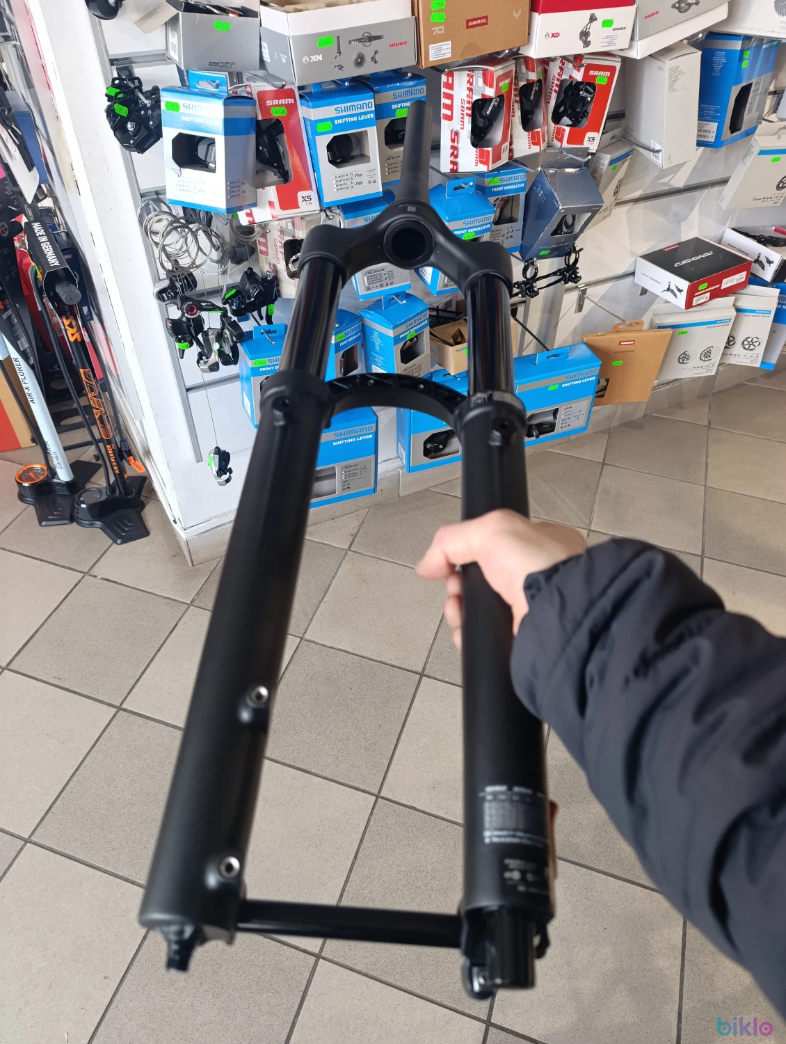 6. Fox 36 Performance E-Optimized 29" 140mm 3PosGrip Tapered Boost