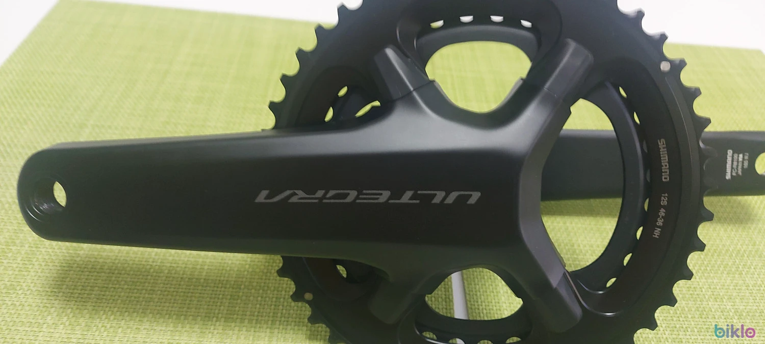 1. Shimano FC R8100