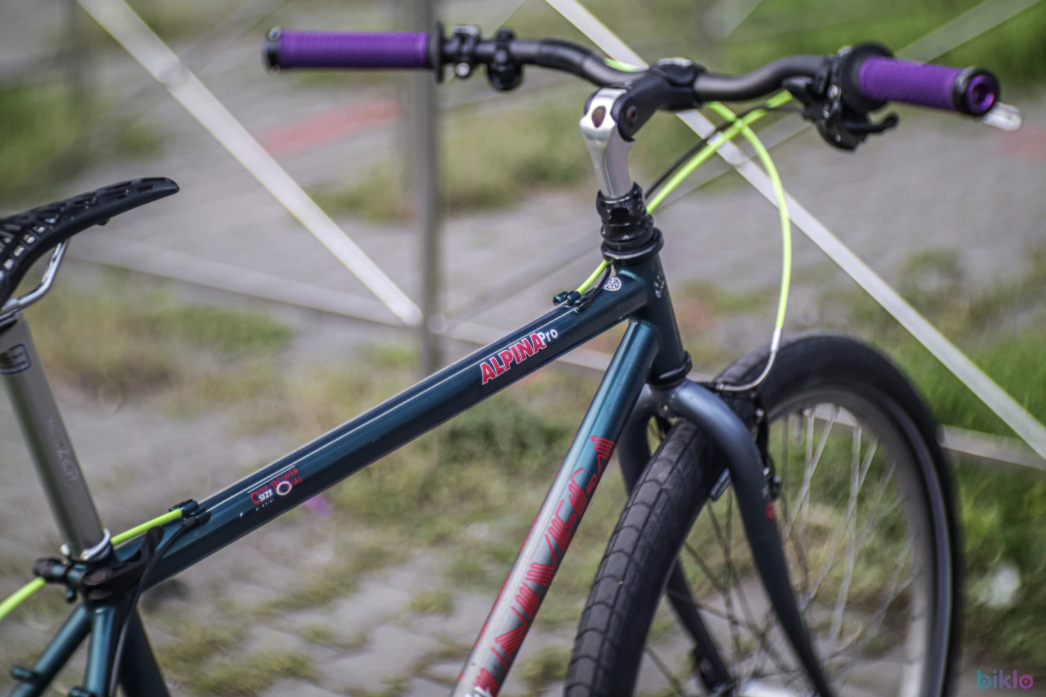 11. Bicicletă retro mtb Univega Alpina Pro