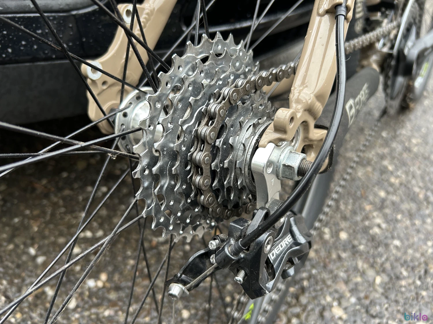 3. Giant XTC ALUXX SL – Mărime M | Shimano Deore | Anvelope Noi Continental