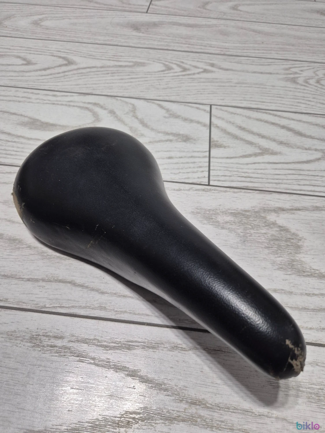 1. Sa Bicicleta Boeris Vintage Piele