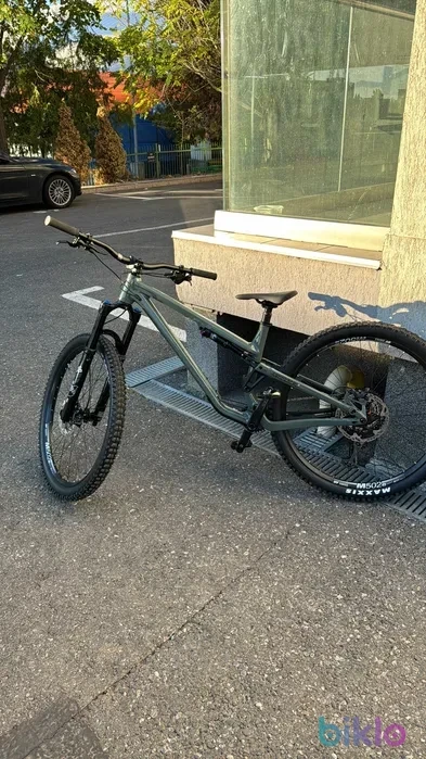 2. Commencal Meta Trail V4 ESSENTIAL KESWICK GREEN - Marime M - Stare foarte buna! Bicicleta lui @alexsece !!