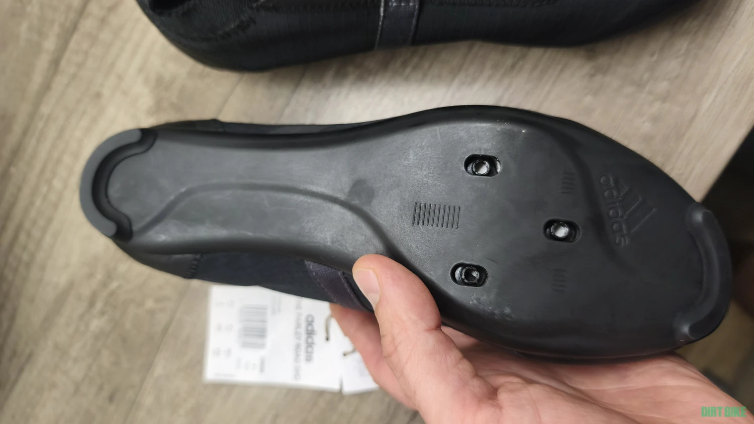 6. Pantofi Adidas Parly GX8931 mărimea 38.5