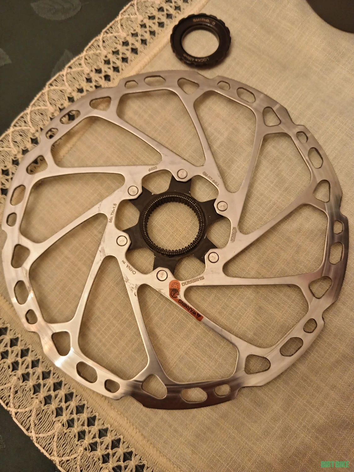 1. Shimano 64 220