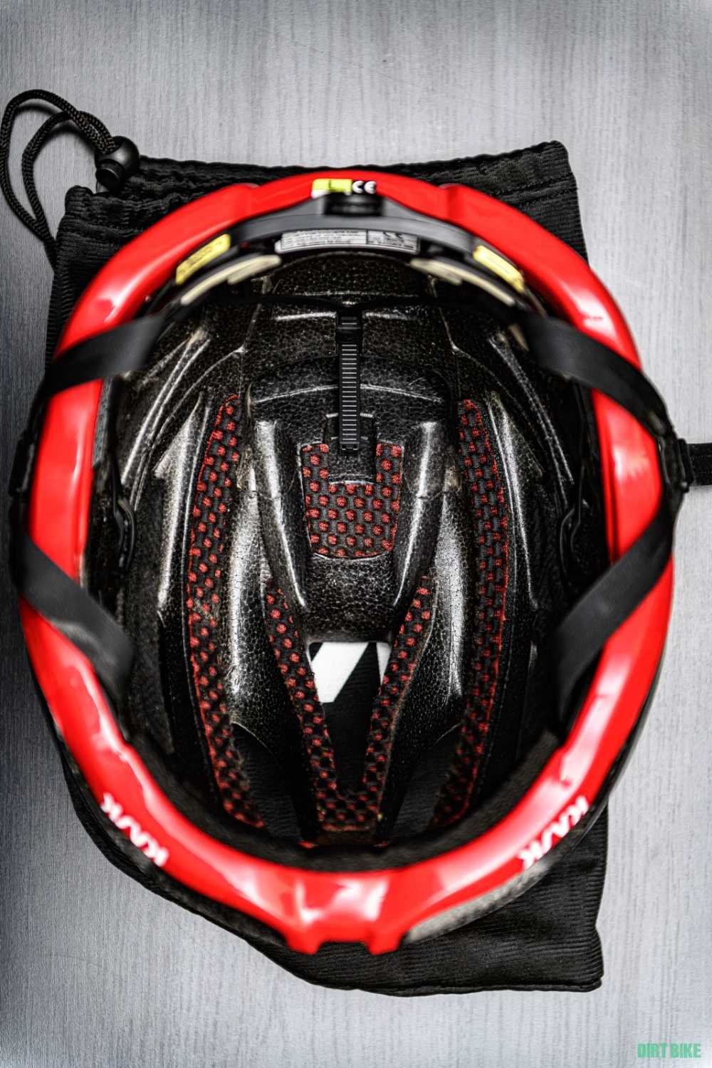 3. Kask Protone masura L ( 59-62cm ) 350 lei bucata ORIGINAL