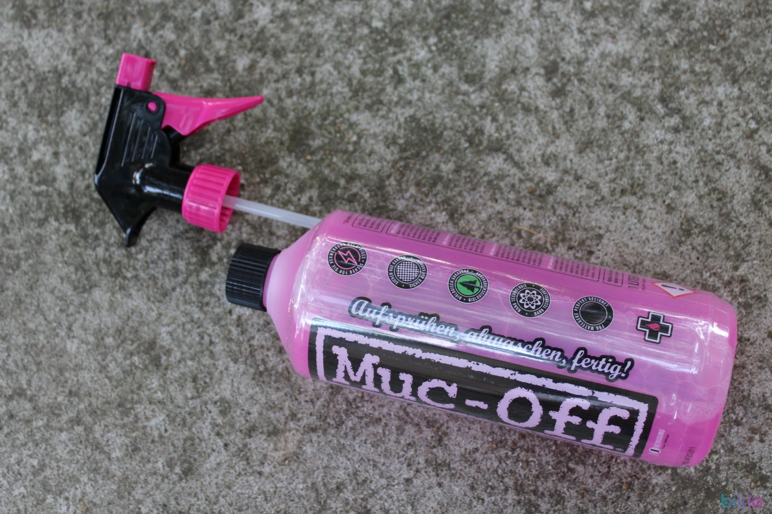 1. Muc-Off Bike Cleaner spray 1000ml