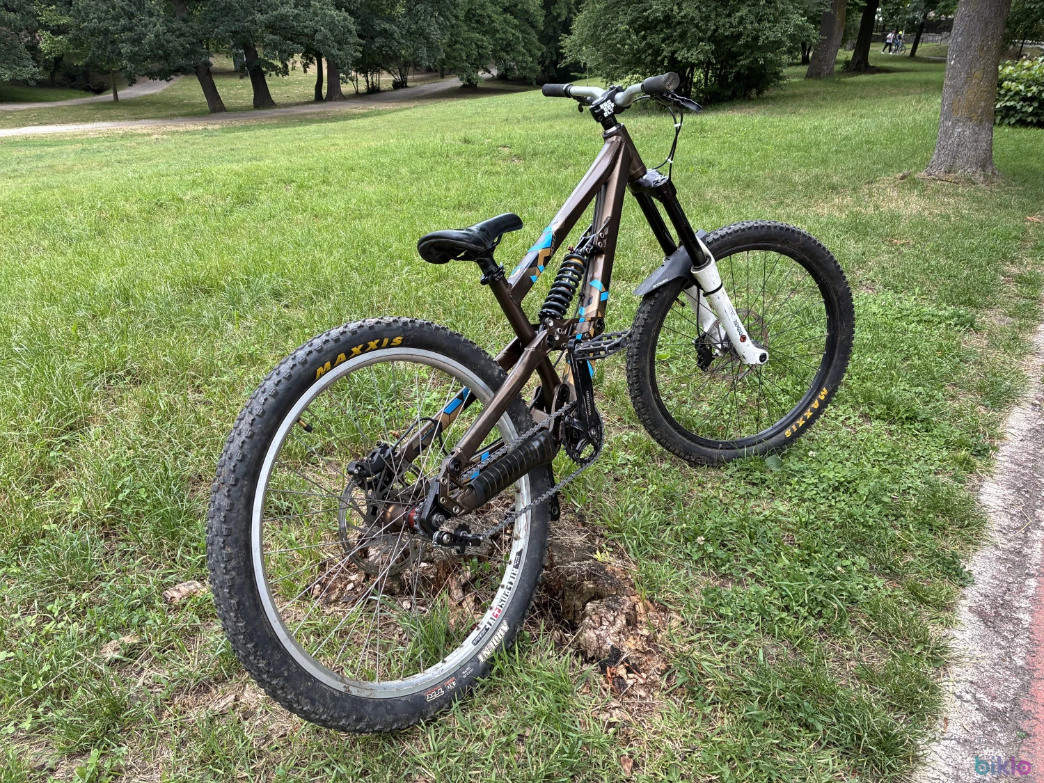 2. Mountain Bike Freeride SCOTT Voltage FR30
