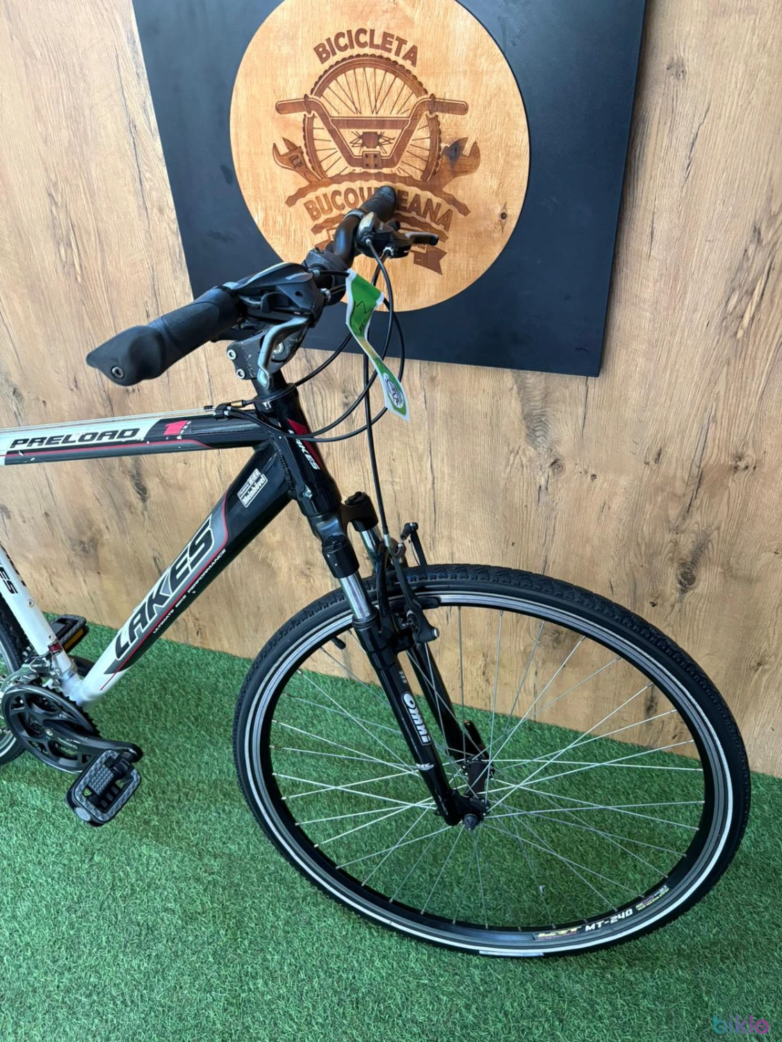 2. Bicicleta LAKES 28inch marime M