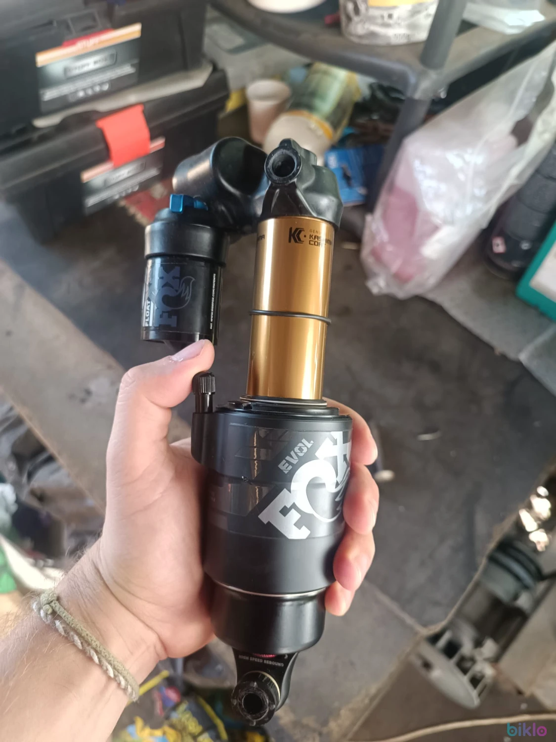 1. Shock amortizor spate FOX Float X2, 205 x 60 , 62.5 , 65
