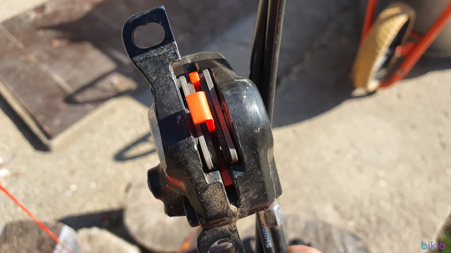 3. Set frane hidraulice Shimano MT200