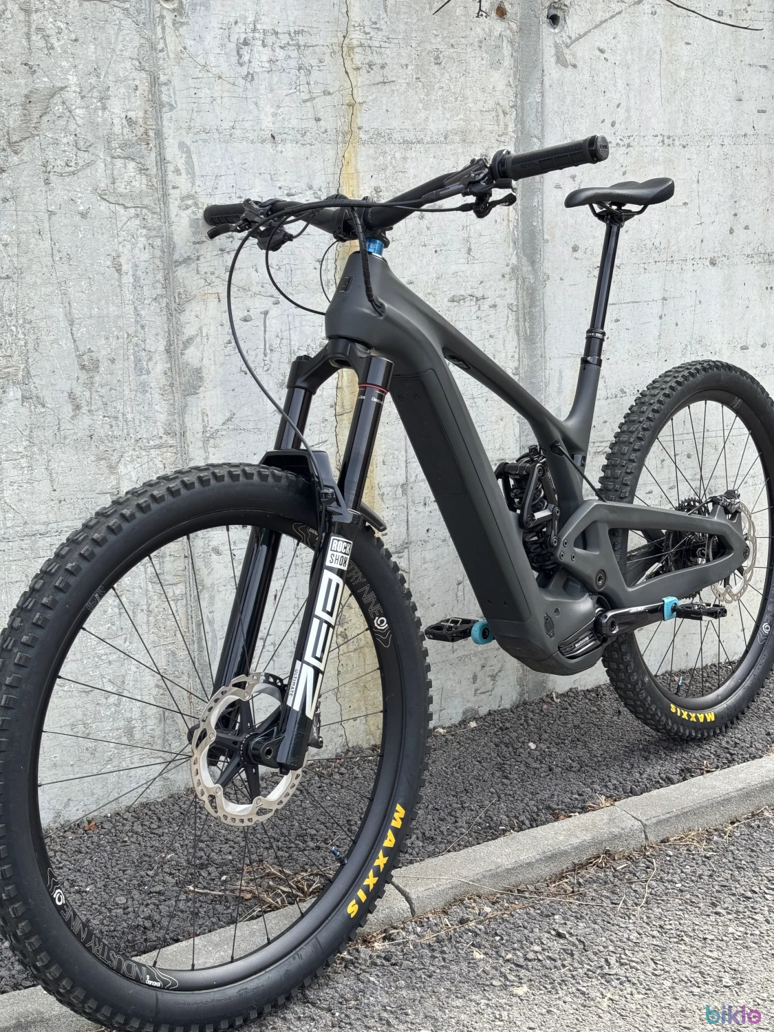 3. Bicicleta electrica Evil Epocalypse Wasabi Shadow (KM motor: 100)