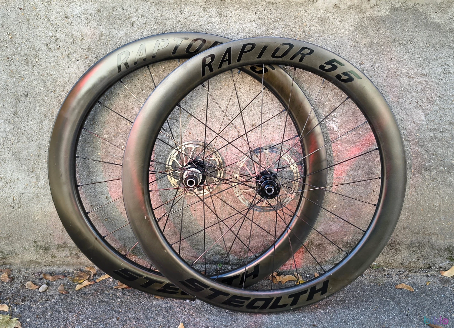 1. Set Roti Stealth Raptor 55 Tubeless ready, Shimano HG