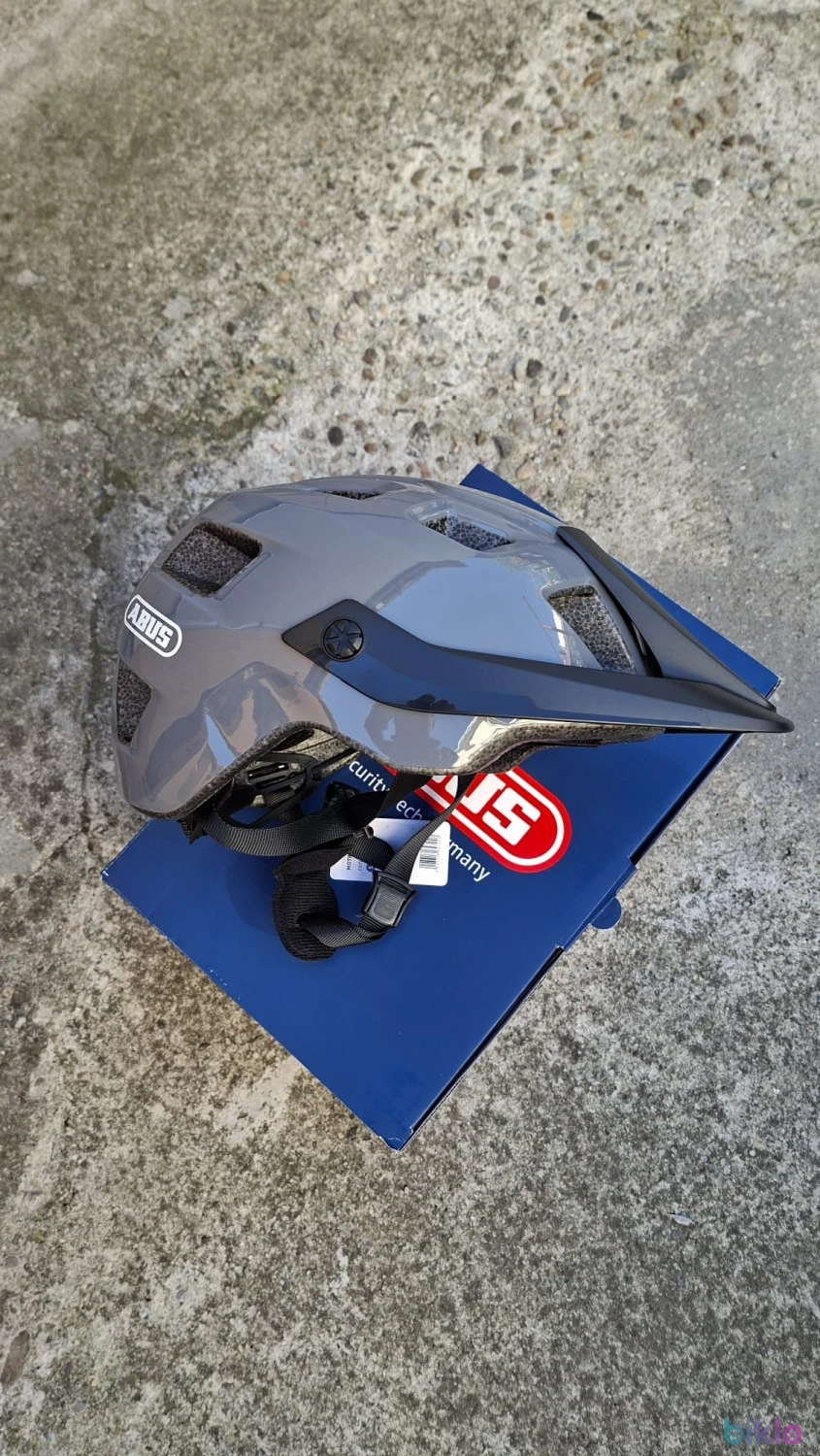 1. Cască ABUS Motrip Concrete Grey M/S NOU