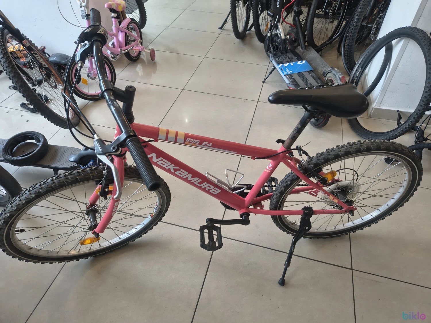 2. Bicicletă Nakamura 24 inch roz