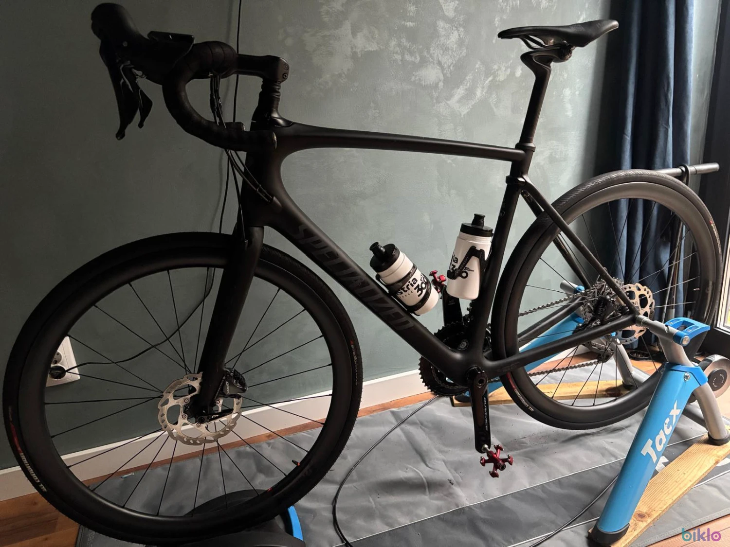 1. Specialized Roubaix