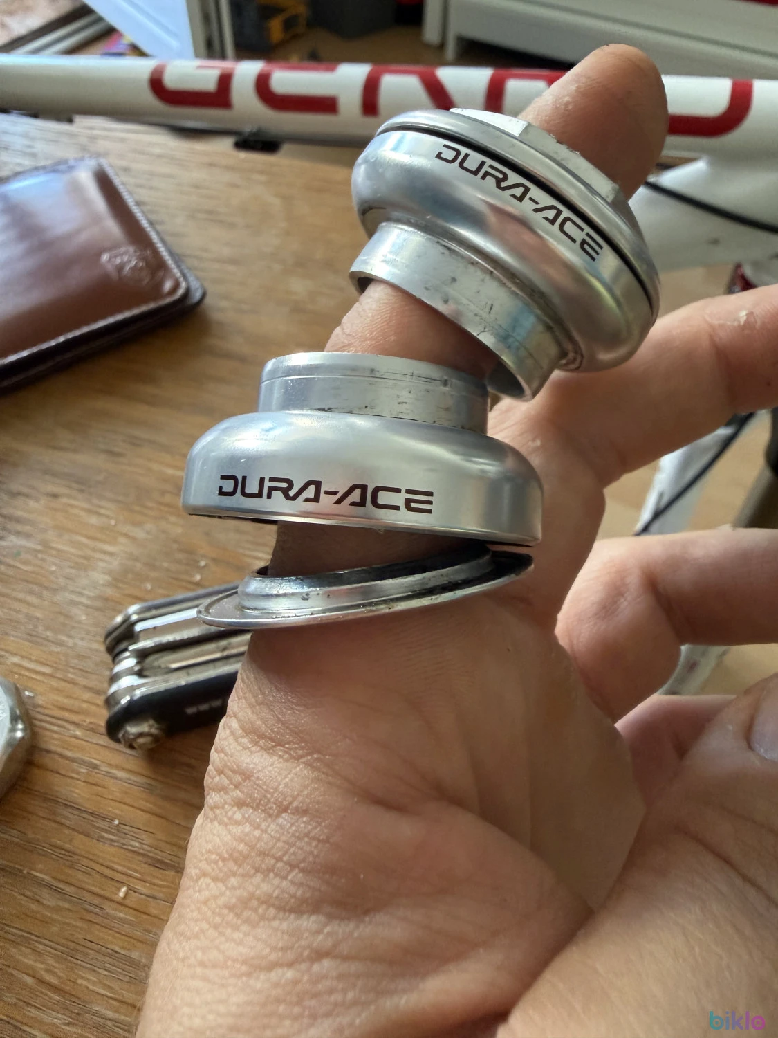 1. Cuvete Dura Ace pe filet
