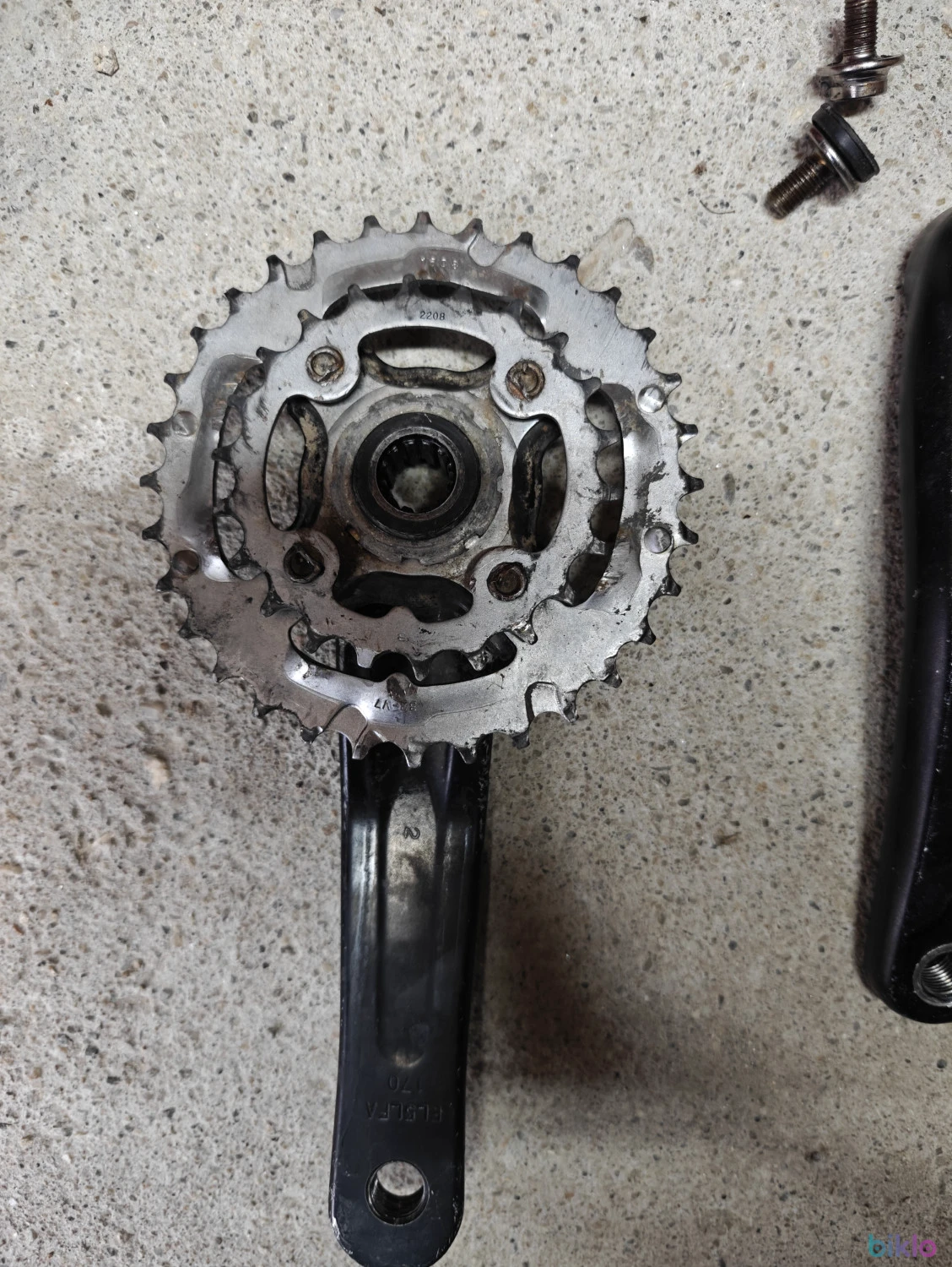 5. Vand angrenaj pedalier SRAM Truvativ X-Flow, 2 foi, stare buna!