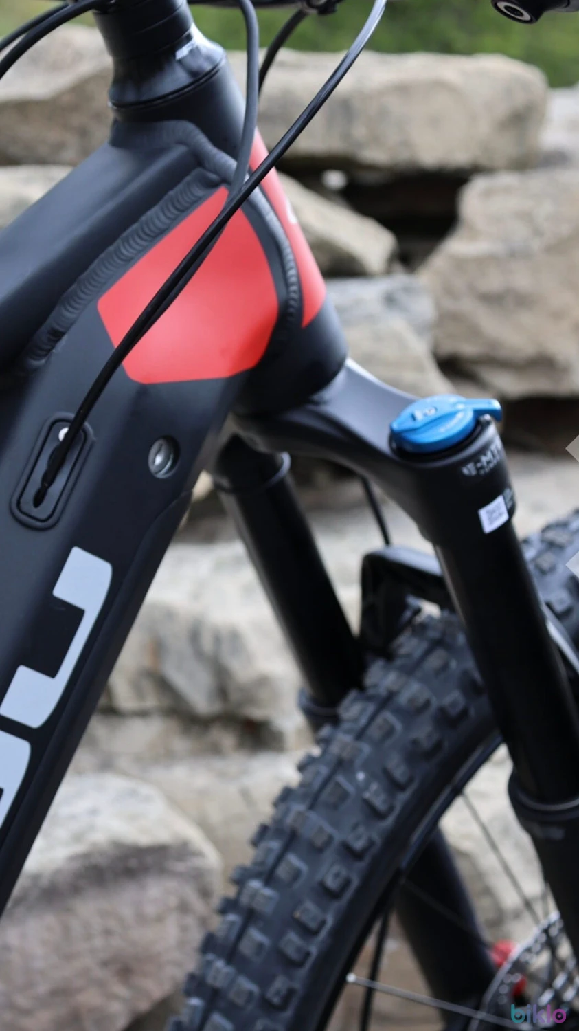 4. EMTB Rieju MTR Plus Carbon