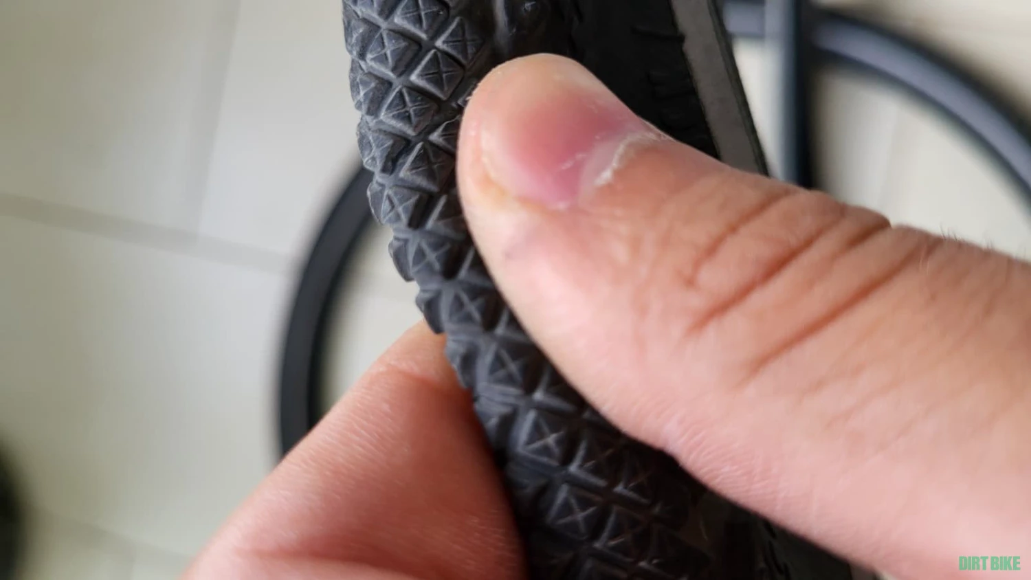 3. Anvelope Continental SpeedRIDE 42-622 (700x42C)