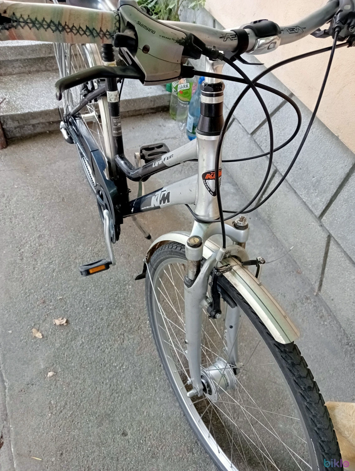 8. Bicicleta oras KTM Austria 21 V Shimano cadru aluminiu roti 28 suspensie