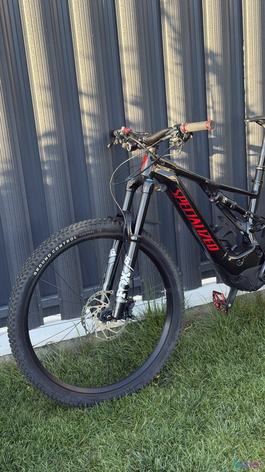 3. Specialized Levo Turbo Comp M 2021 full box
