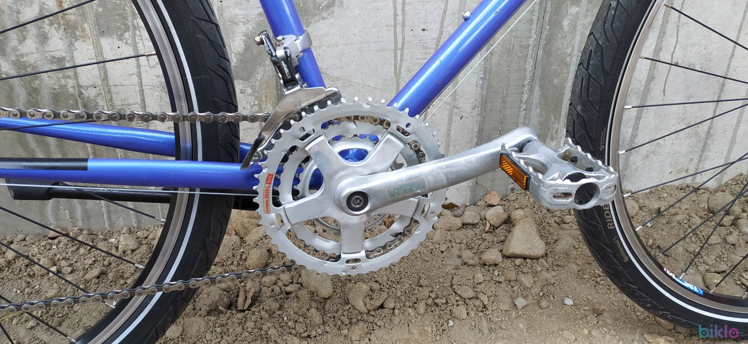 5. Enik 90's, 28"