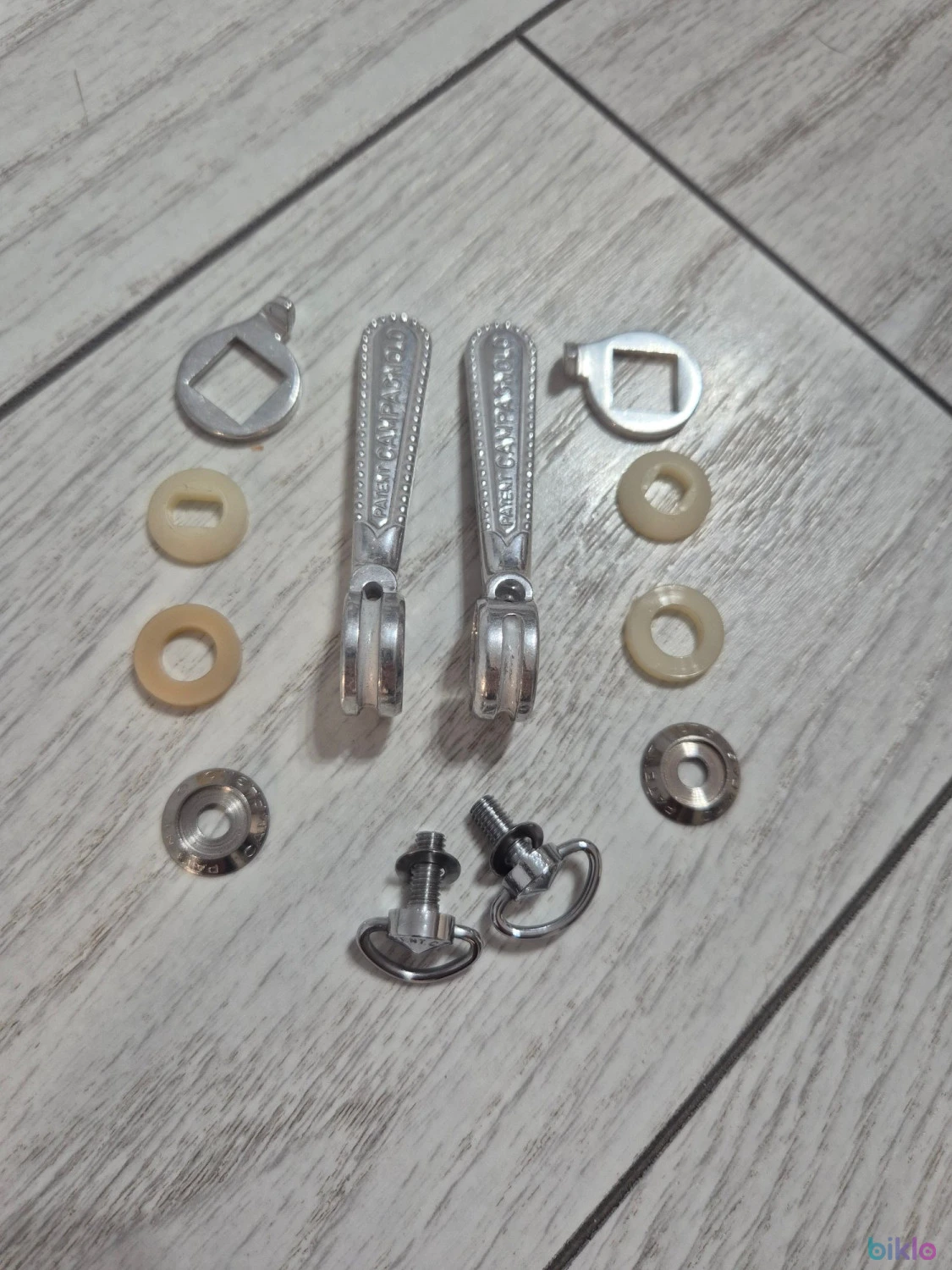 1. Set Manete Schimbator Campagnolo Record Super Record NOS Vintage