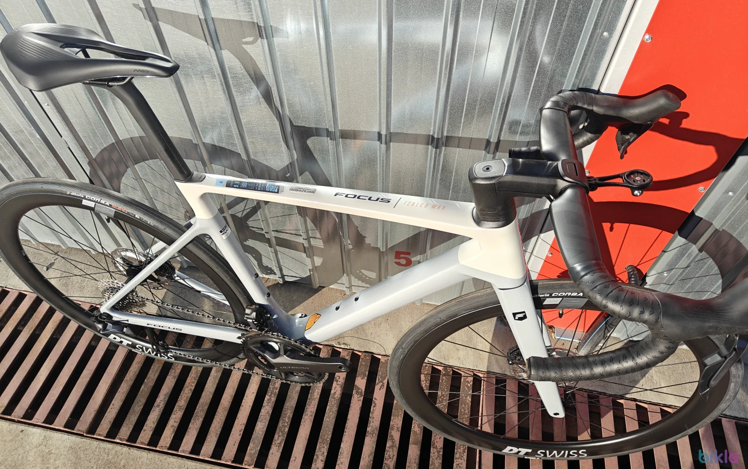 4. Focus Izalco Max 9.8, M, 2025 - NOU