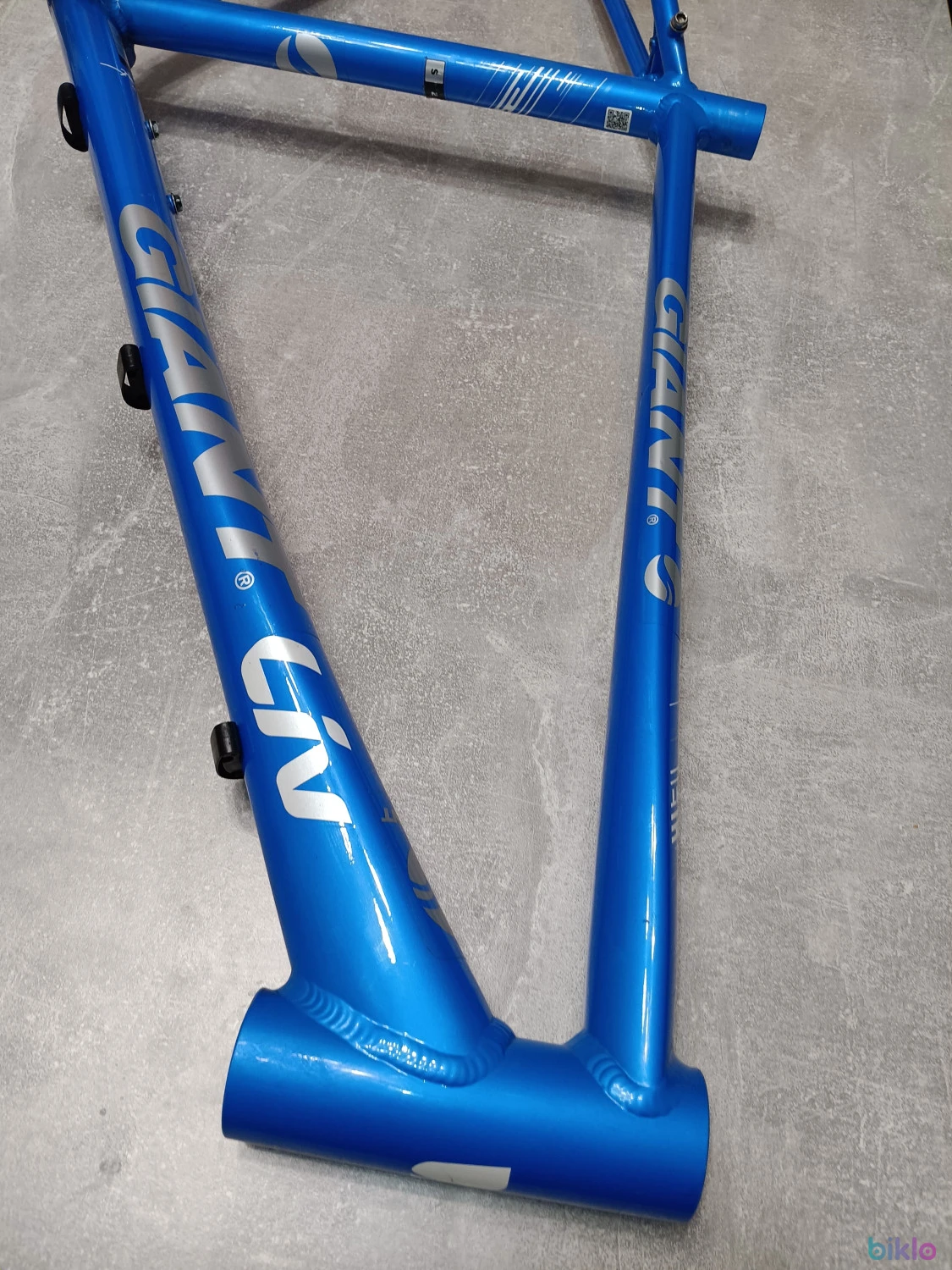15. Cadru aluminiu original Giant marime S2 pentru roti 28 inch