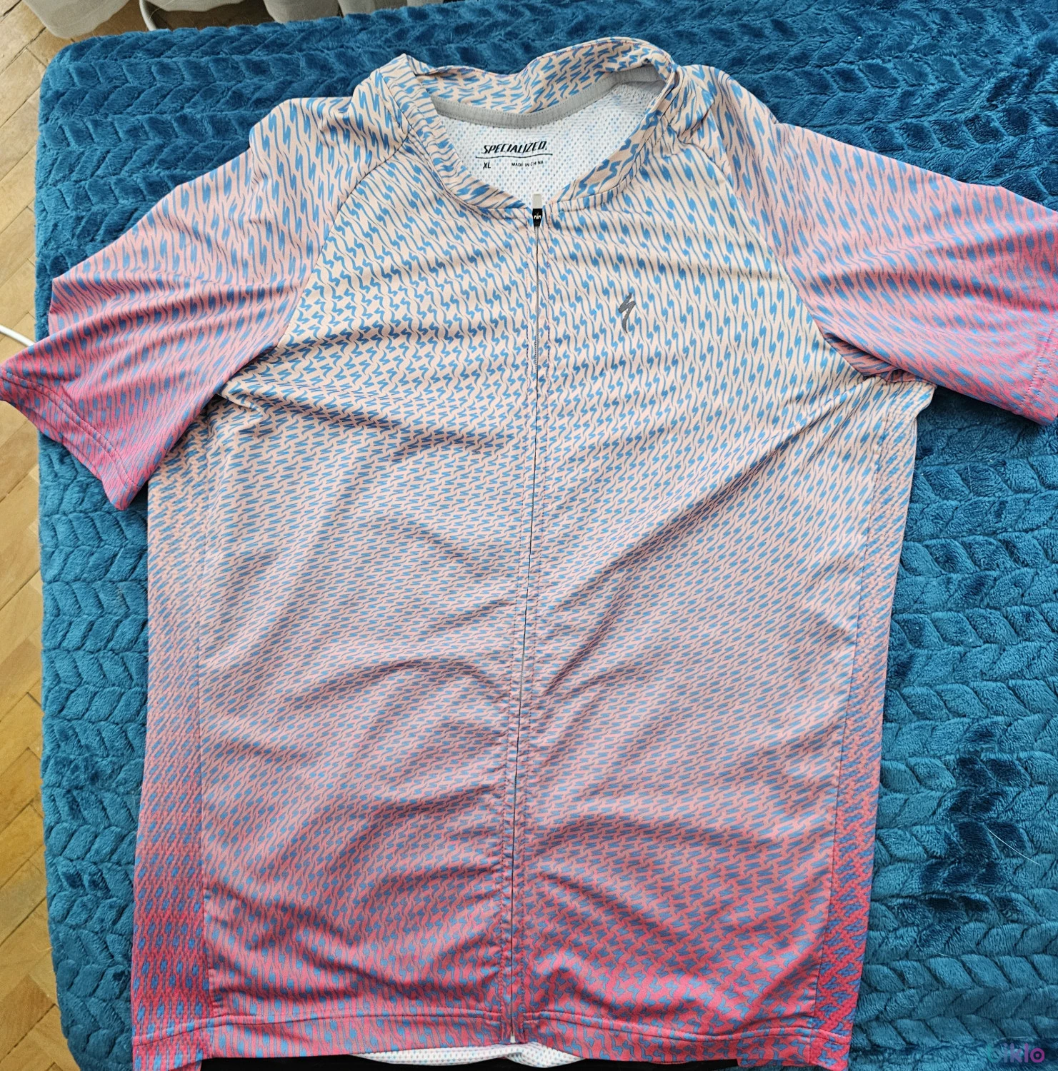 1. Tricou (Jersey) Specialized XL