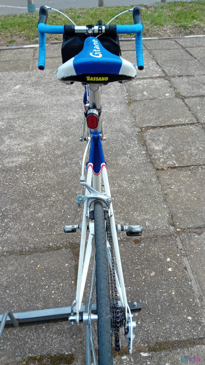 6. Cursiera Gitane