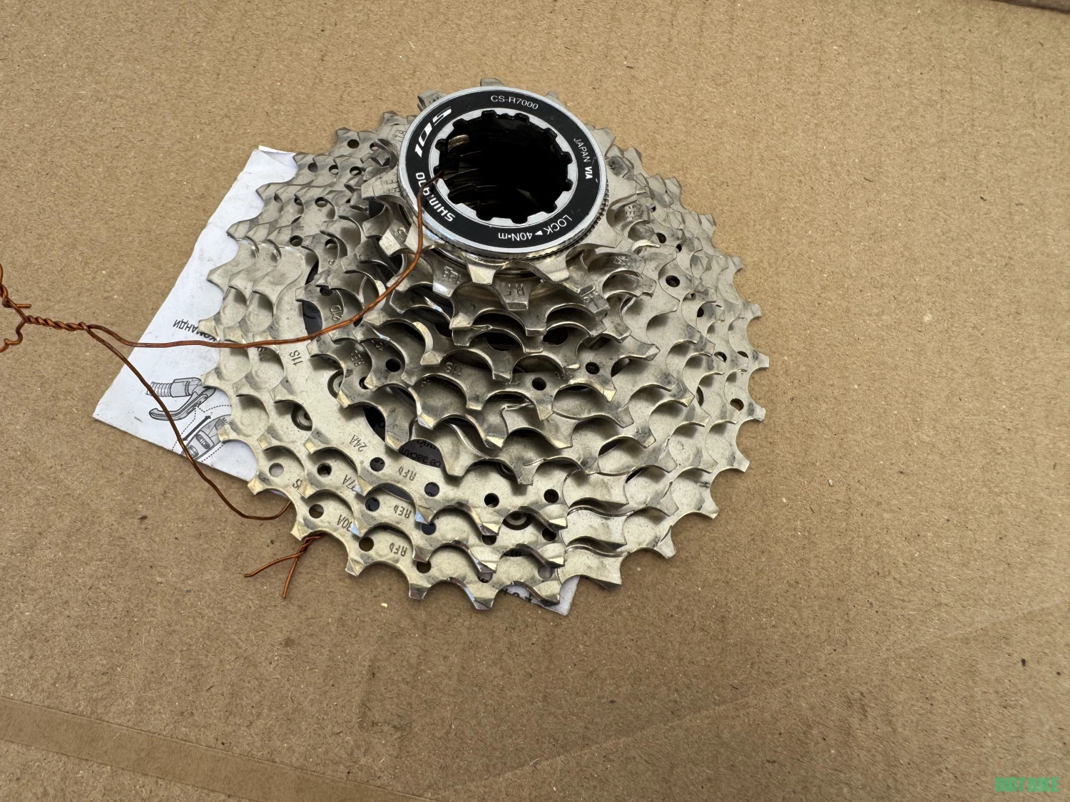 2. Pinioane Shimano 105 R7000 11/30 11 viteze