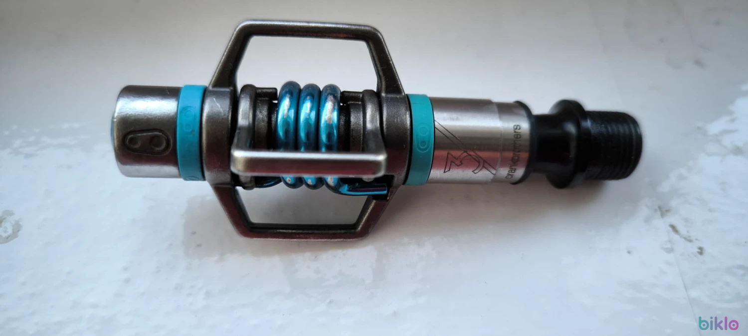 4. Pedale CRANKBROTHERS EGG BEATER 3