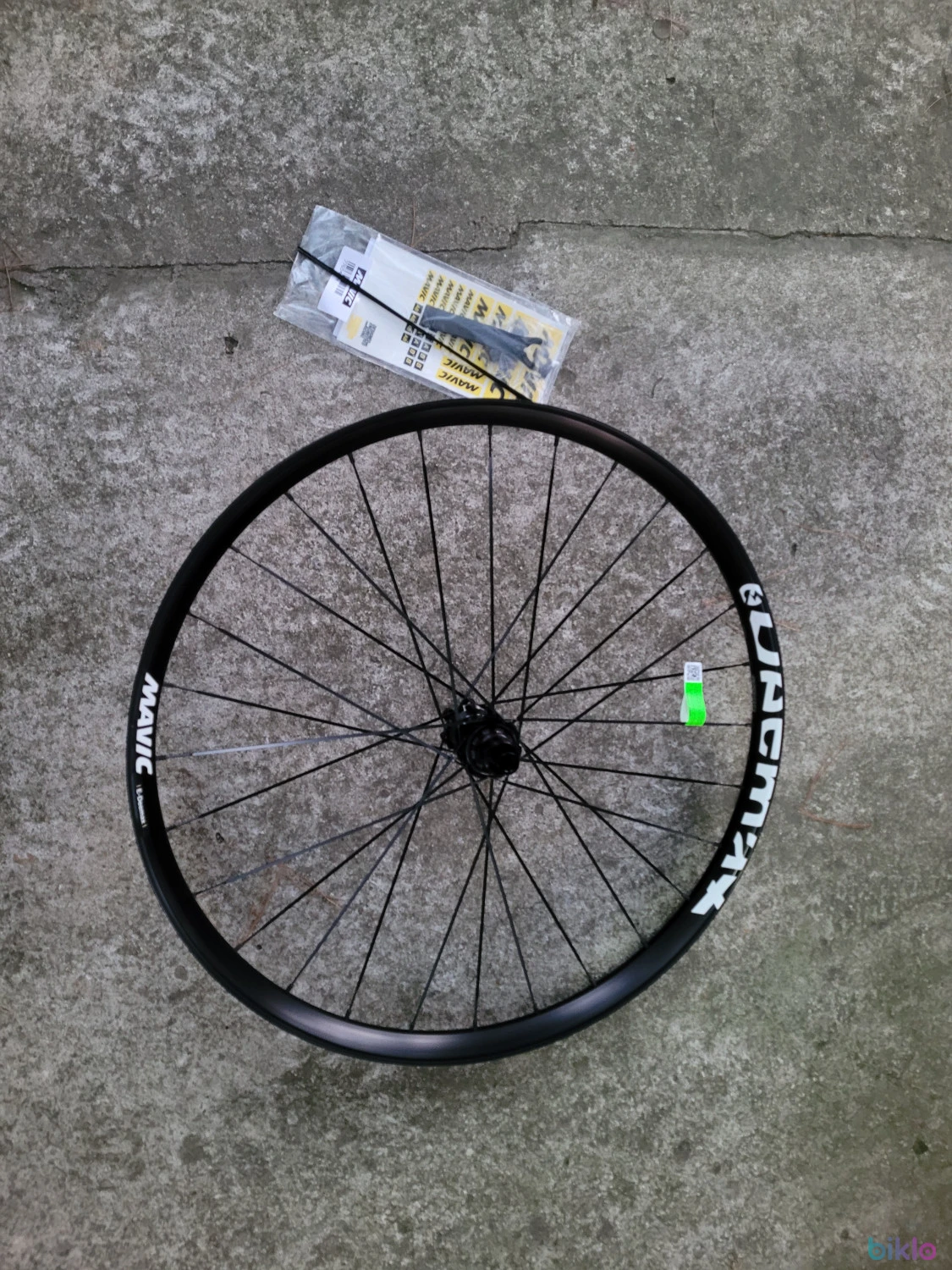 1. Mavic E-Deemax 27.5 Boost Tubeless 12x148 - XD type