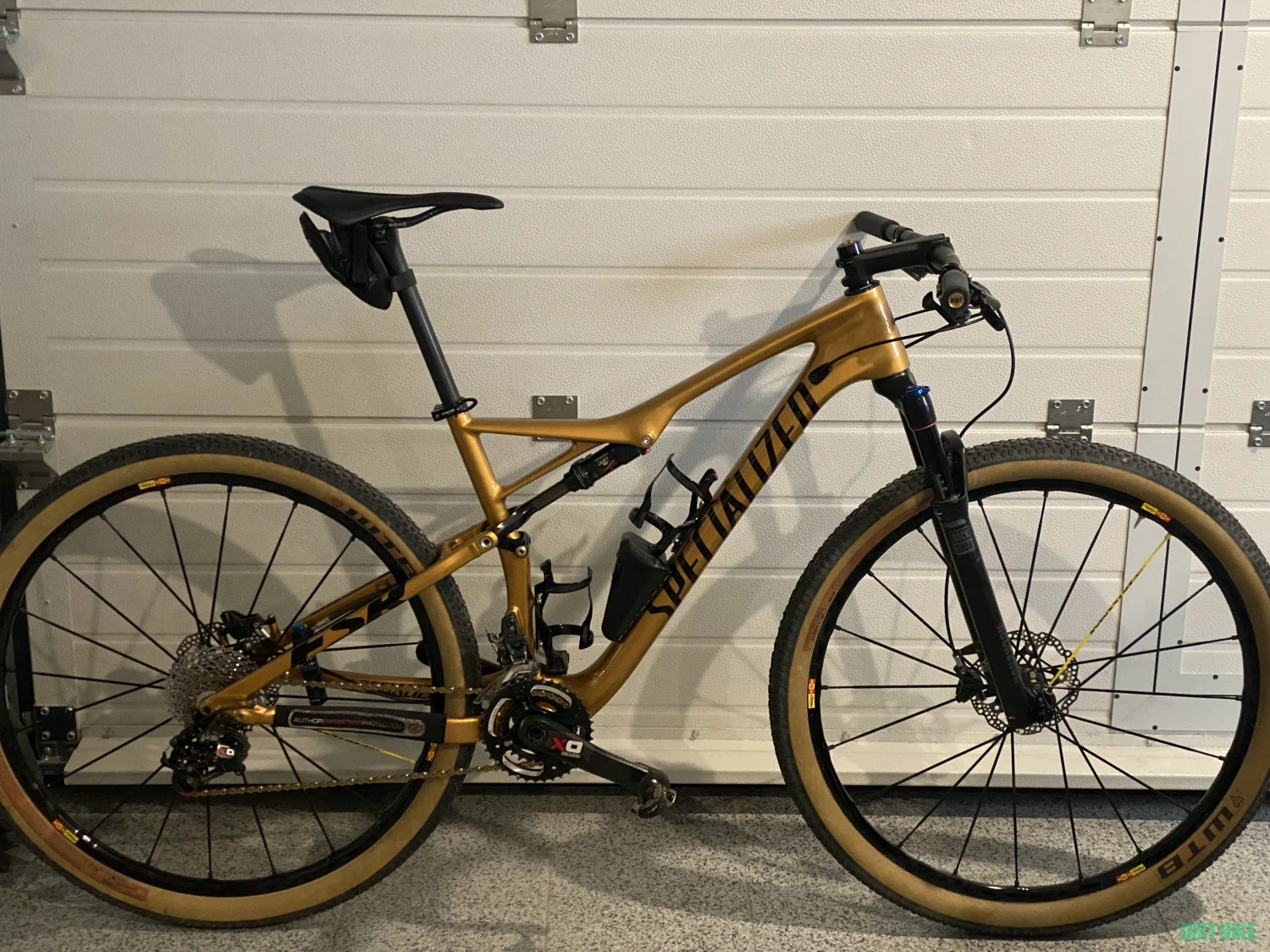 1. Specialized Epic carbon L