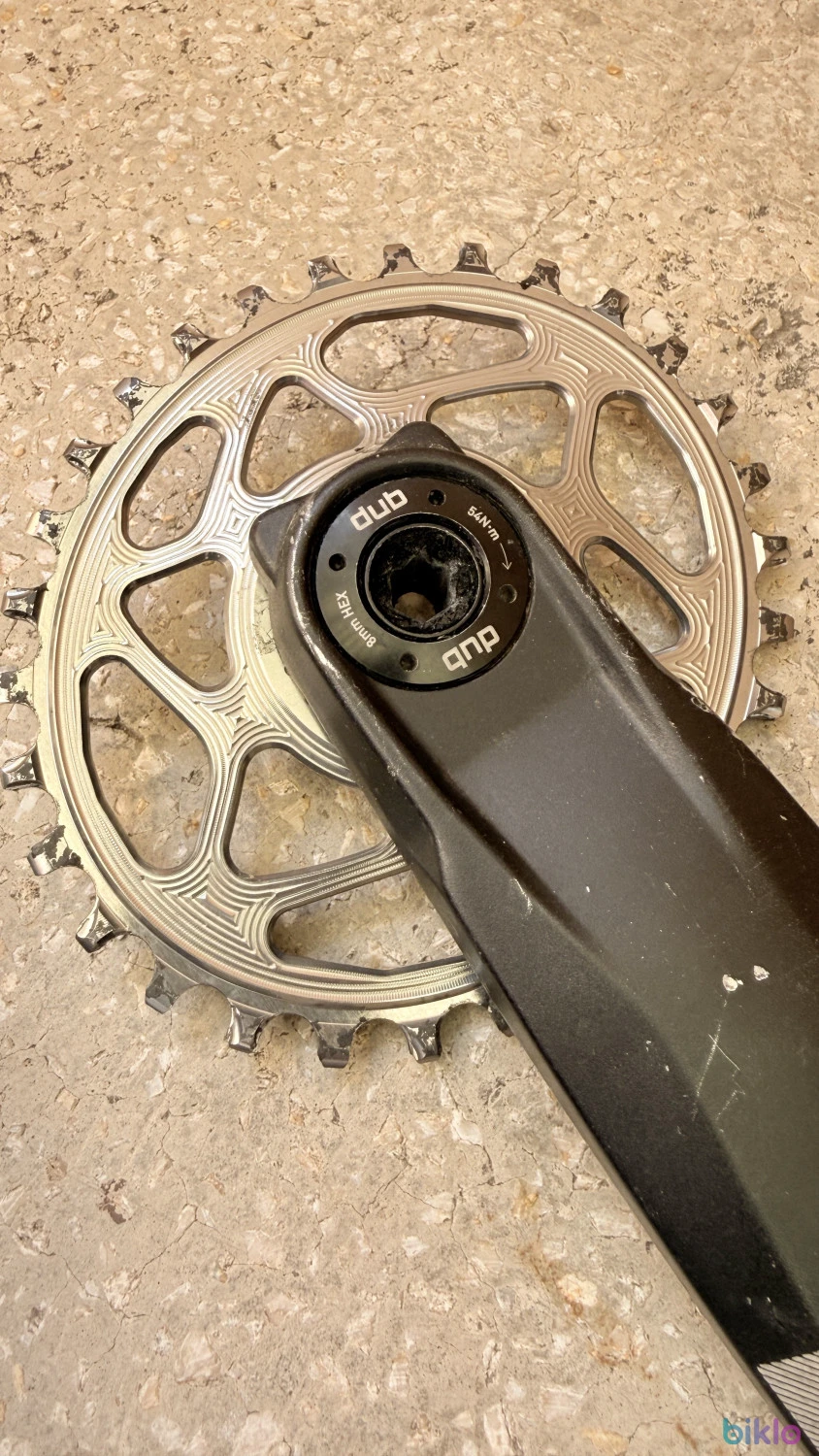 2. Angrenaj / pedalier SRAM GX DUB 175 mm lungime brate cu foaie ovala 30 T absolute black si pedale Alu PNW