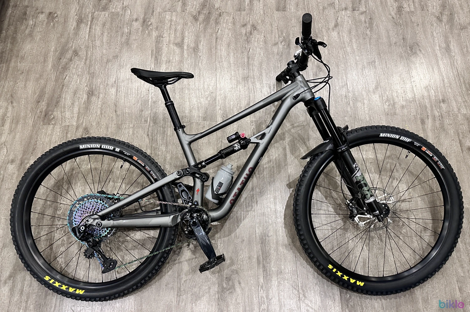 1. Specialized Status 160 Mullet 29”/27.5” 2021.
