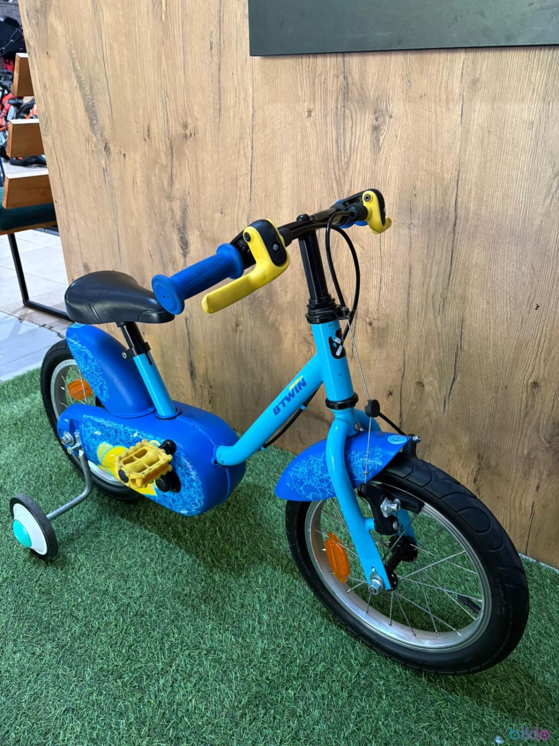 3. Bicicleta B-twin 14''