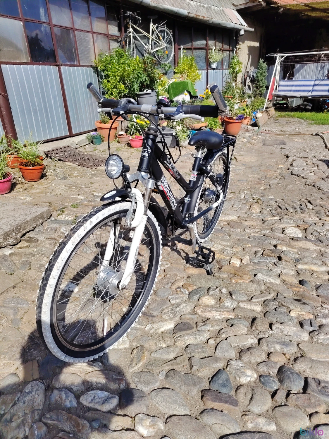 2. Bicicletă copii marca Triumph