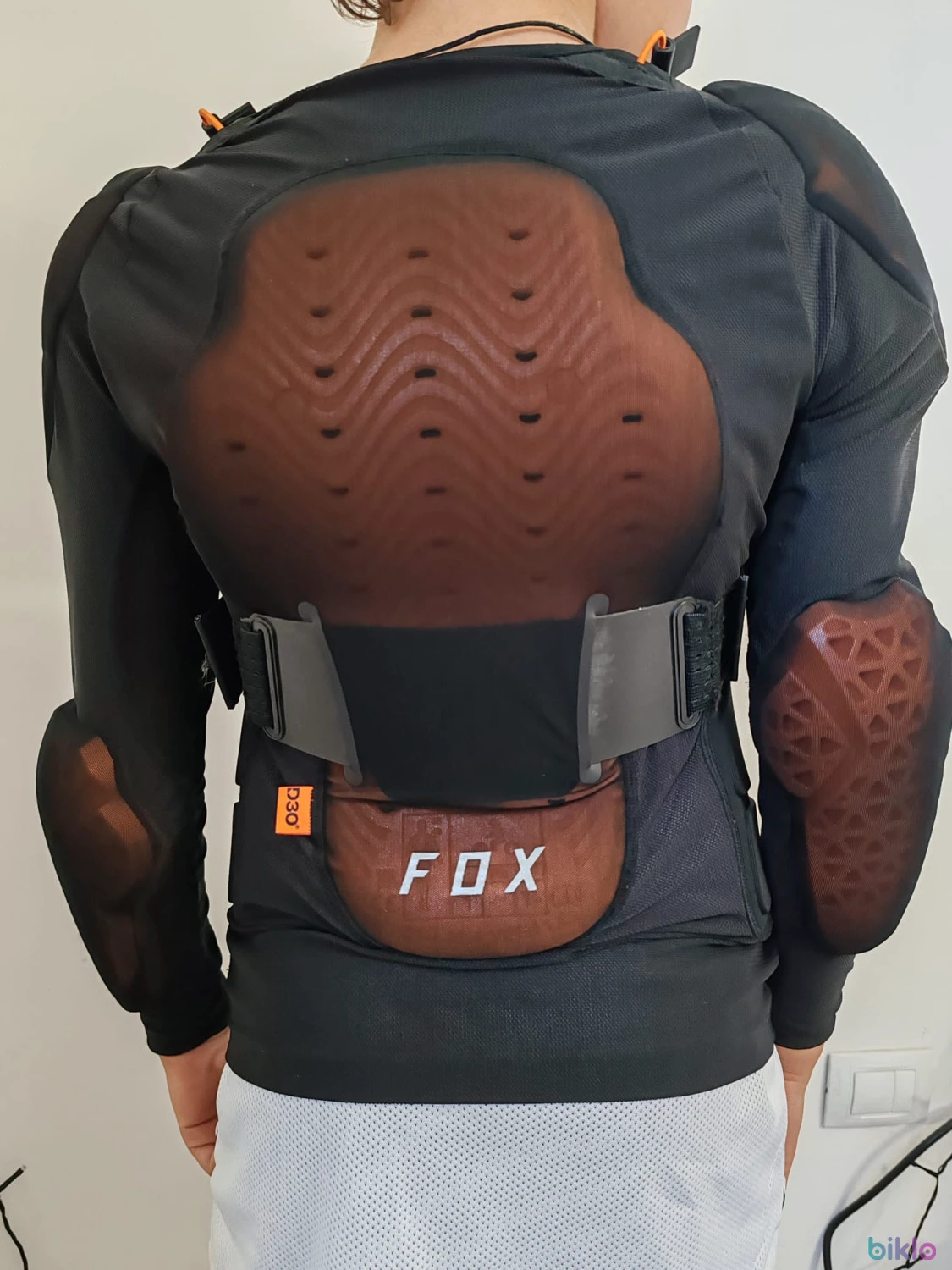 2. Armură Copii Fox Baseframe Pro D3O Youth (Mărime L/XL)