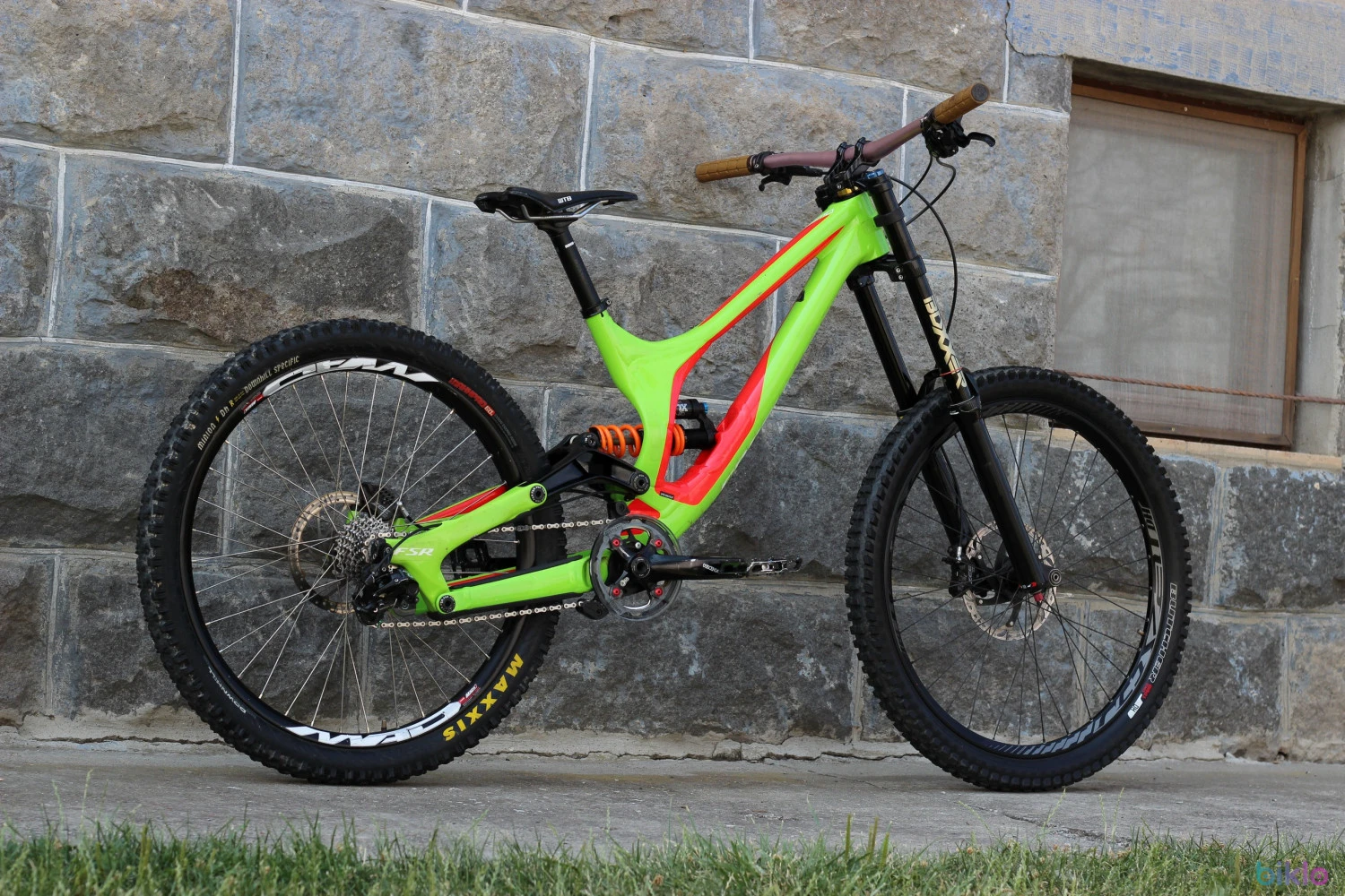 3. Specialized Demo 8 (2017) 27.5" - M -