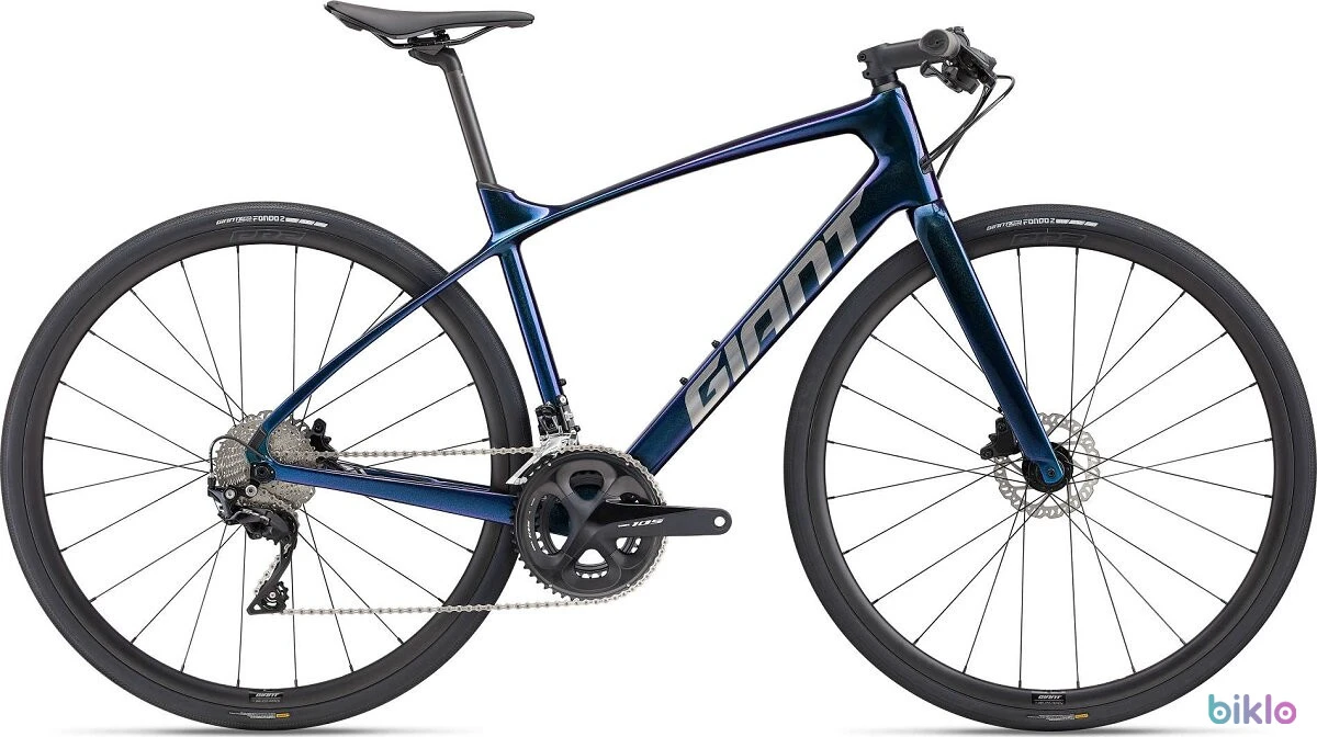 2. GIANT GRAVEL CARBON LEN 8,95 kg