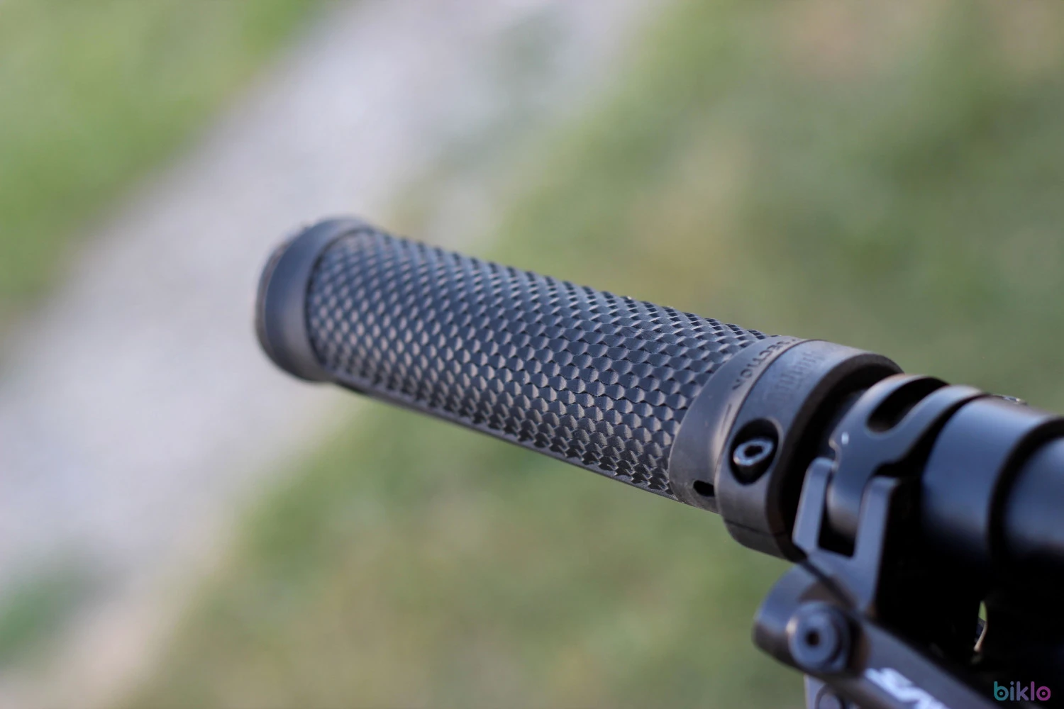 8. Specialized Demo 8 (2015) 27.5" - L -