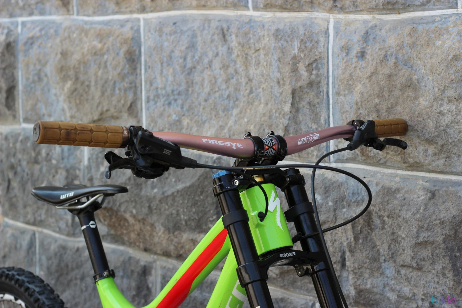 4. Specialized Demo 8 (2017) 27.5" - M -