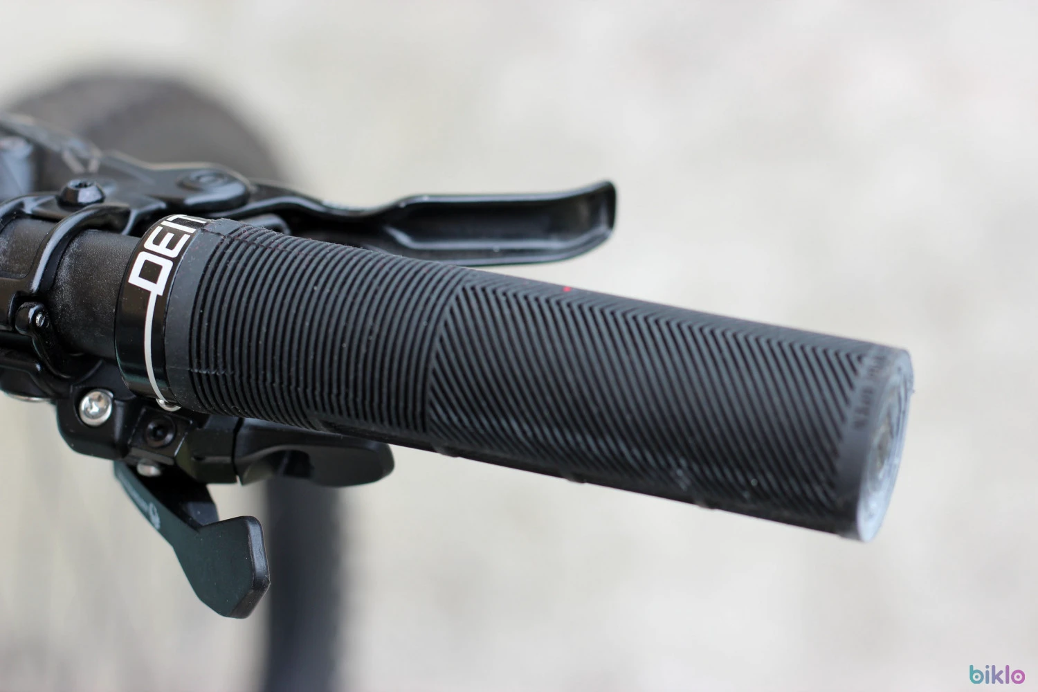 7. ✅ Specialized Status 160 (2022/23) S5 (XL) ✅
