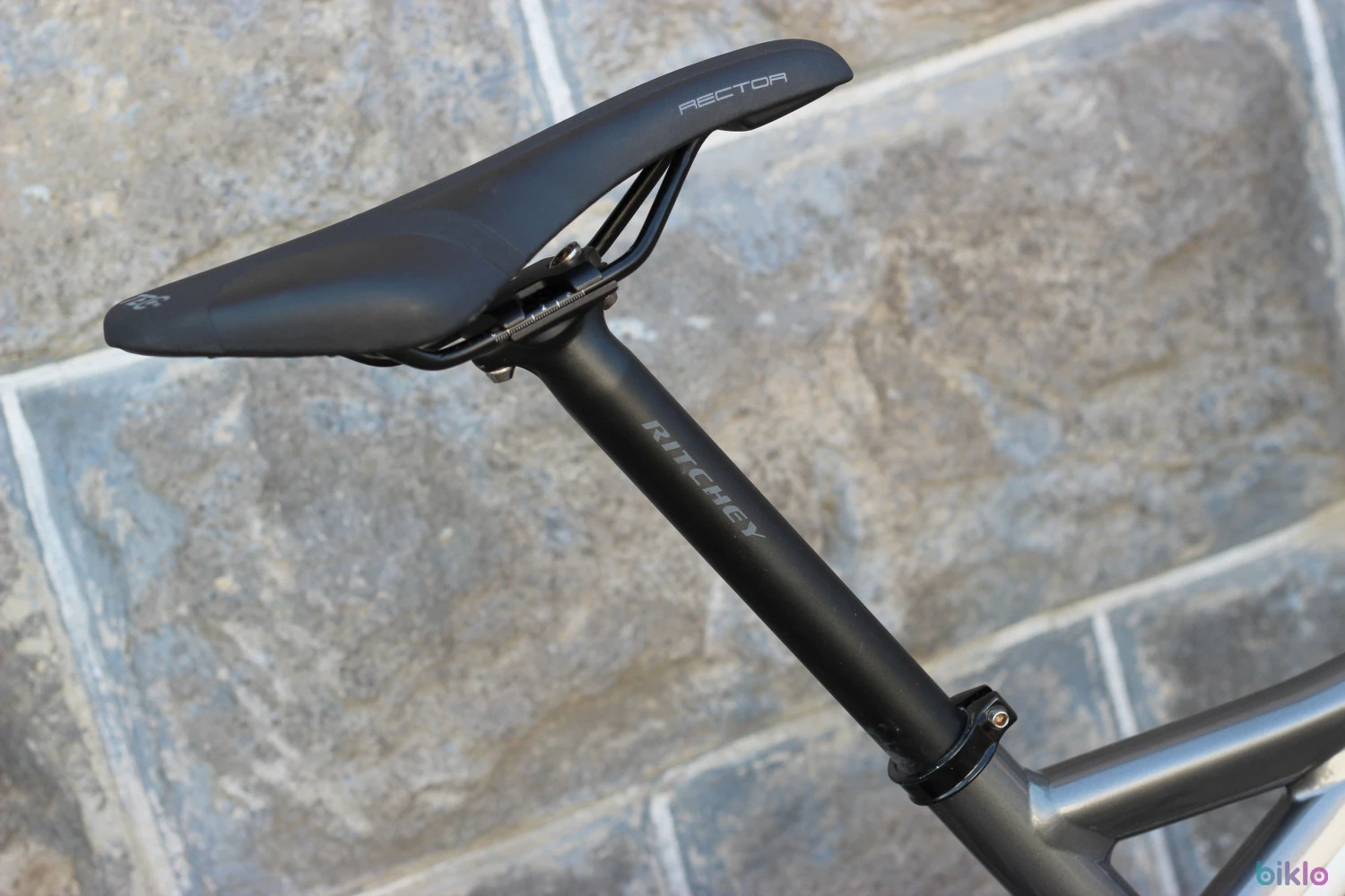9. Specialized Demo 8 (2015) 27.5" - L -