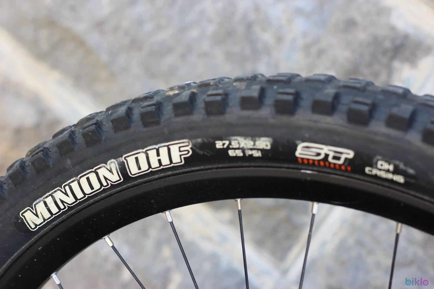 16. Specialized Demo 8 (2015) 27.5" - L -