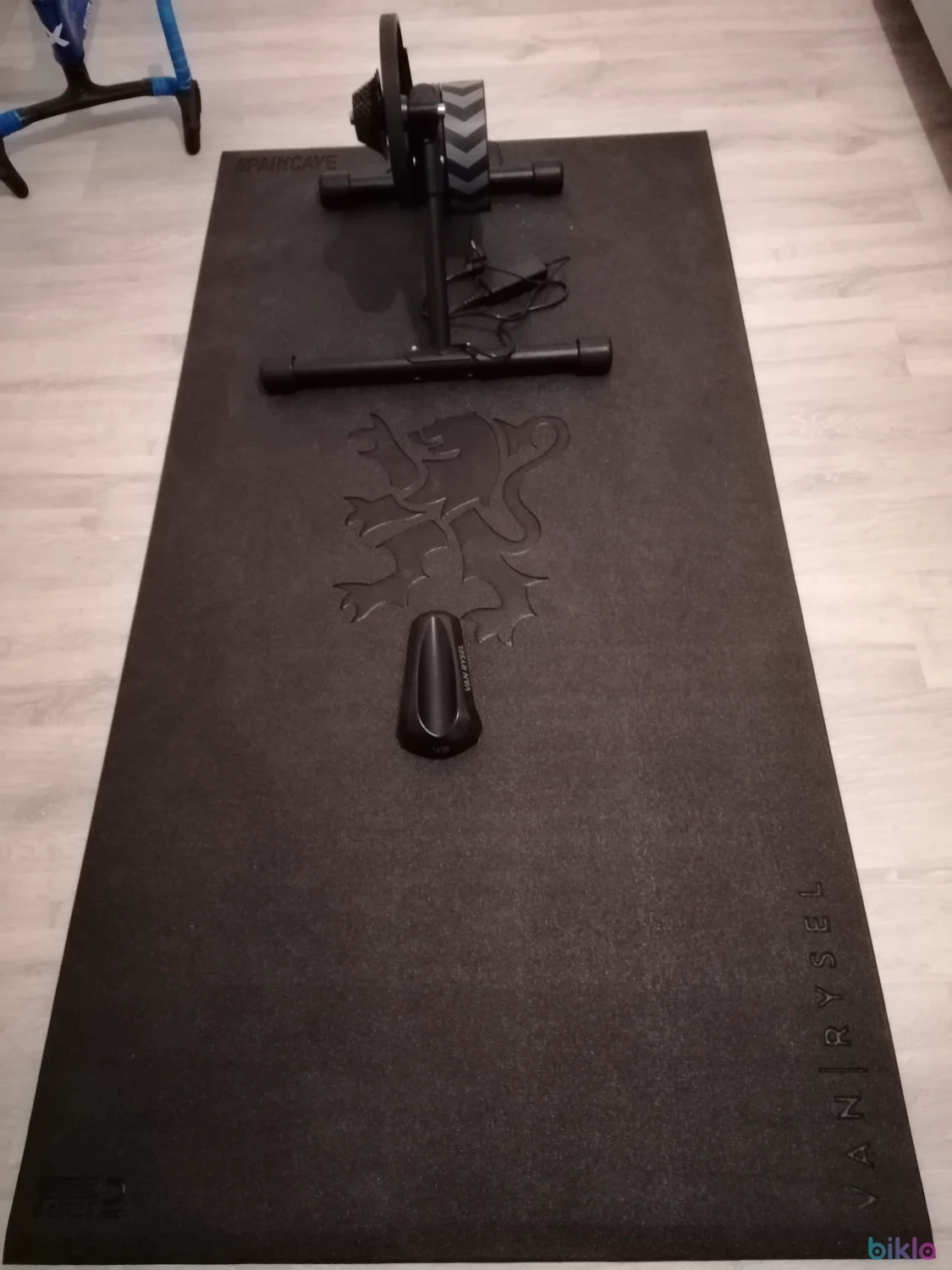 3. Wahoo KICKR CORE fietstrainer + toebehoren
