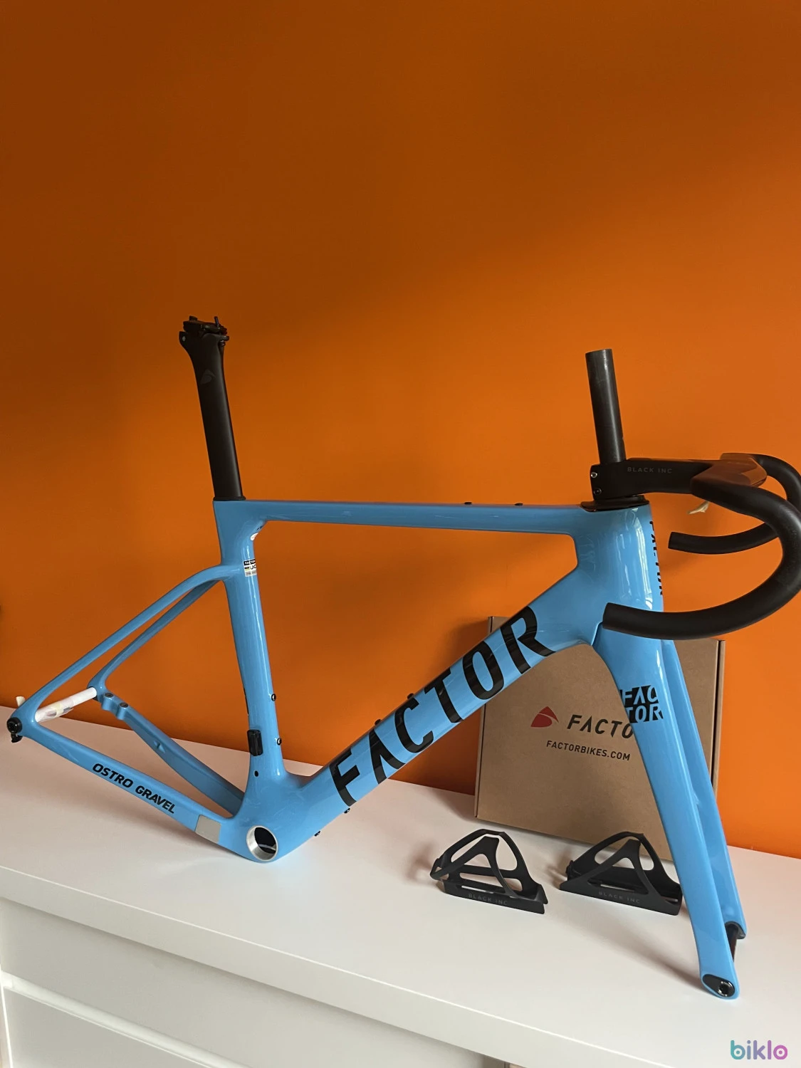 4. Factor OSTRO Gravel 2026 - 54 - Heritage Blue - NIEUW